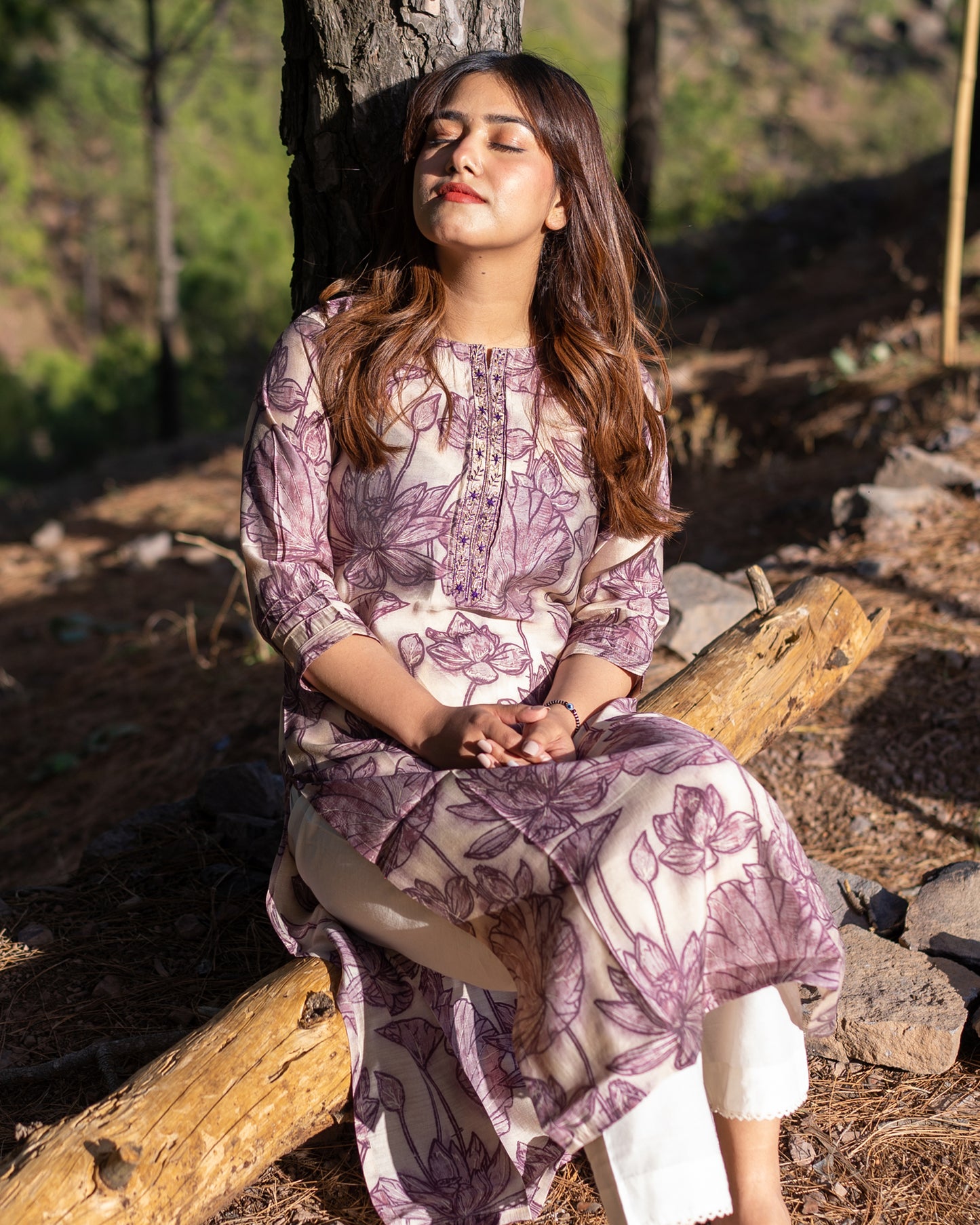 Lotus Kurti